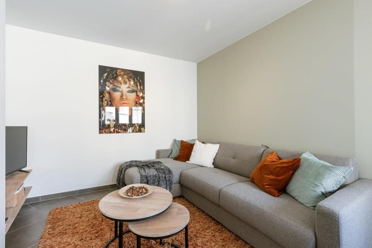 Pleasant Apartment Near The Center Of Gent Bagian luar foto