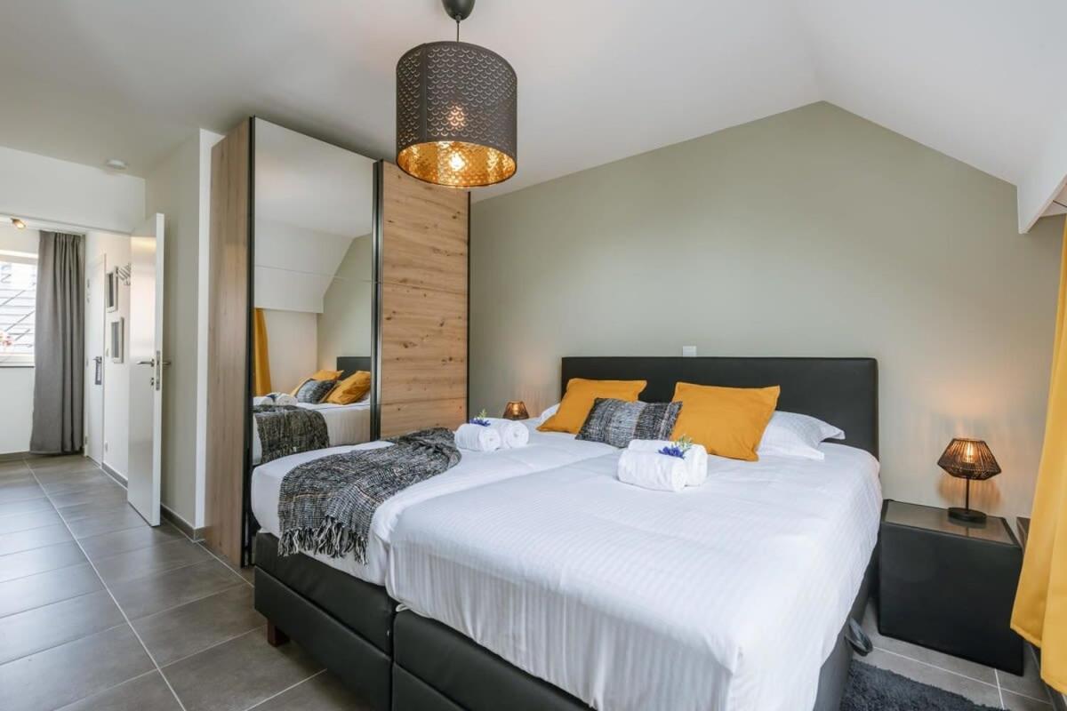 Pleasant Apartment Near The Center Of Gent Bagian luar foto